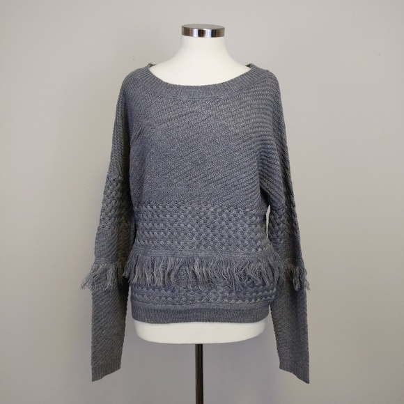 BB Dakota Sweaters - BB Dakota Grey Fringe Candace Sweater Sz L